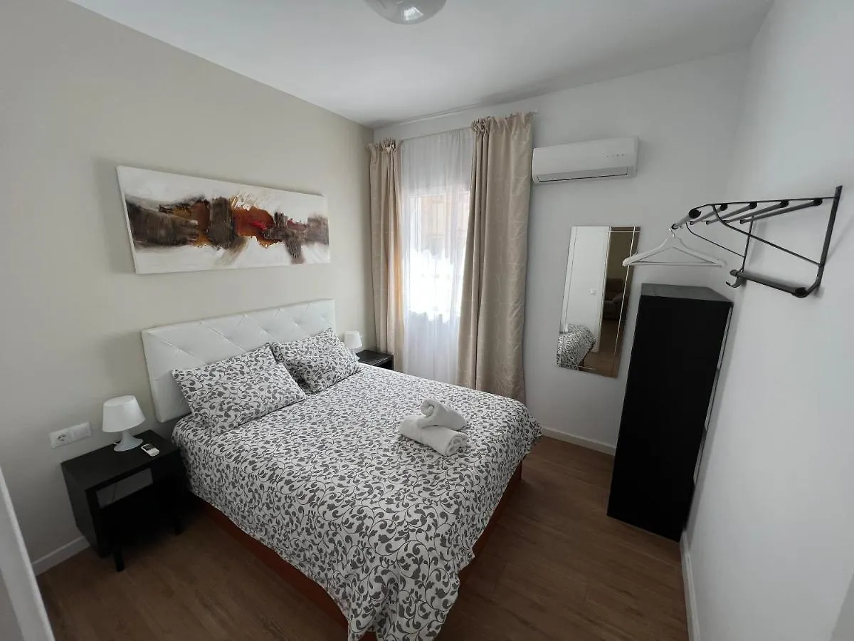 Genuar Apartments 3 Bedroom Close To Beach Malaga
