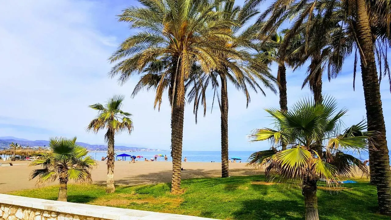 Genuar Apartments 3 Bedroom Close To Beach Malaga